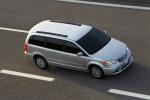 Lancia Voyager 2011 года